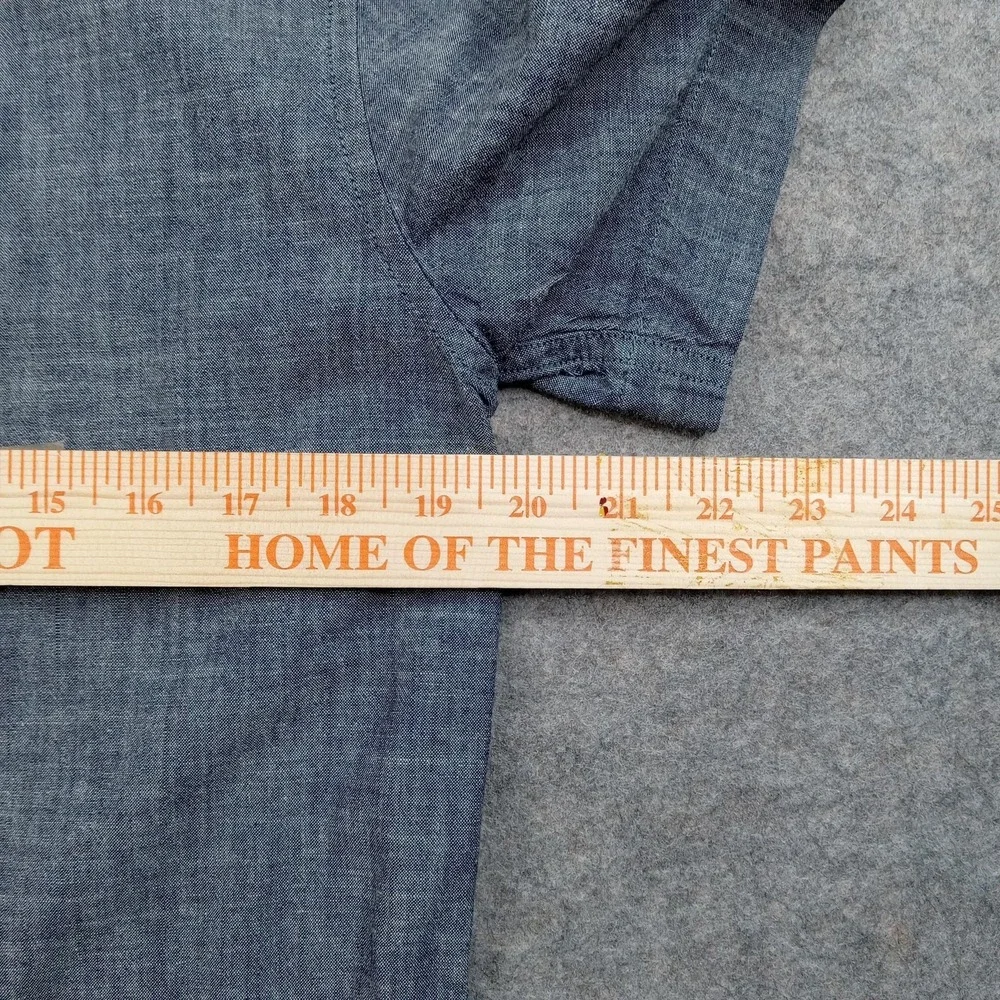 Banana Republic details color